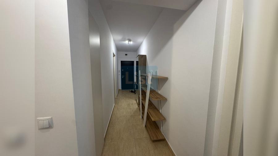 Apartament cu 3 camere semidecomandat în Grigorescu
