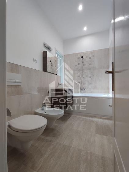 Apartament cu 5 camere circular, mobilat în Ultracentral