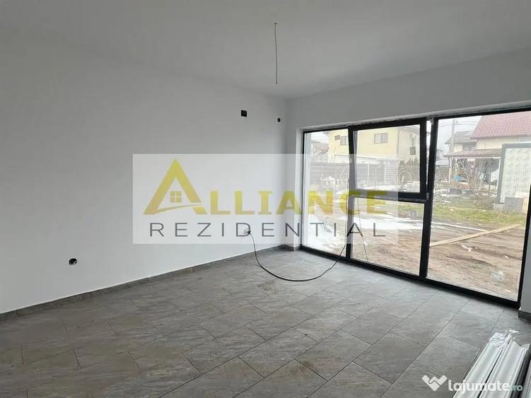 Casa 3 camere- strada asfaltata- 250 mp teren - 7
