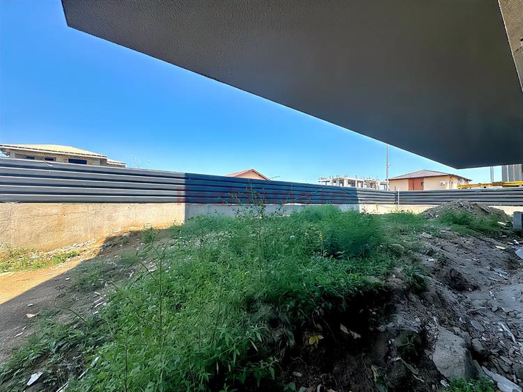 Apartament cu 4 camere decomandat în Theodor Pallady