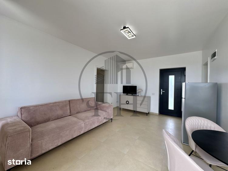 Casă cu 5 camere cu Teren 404 Mp în Central