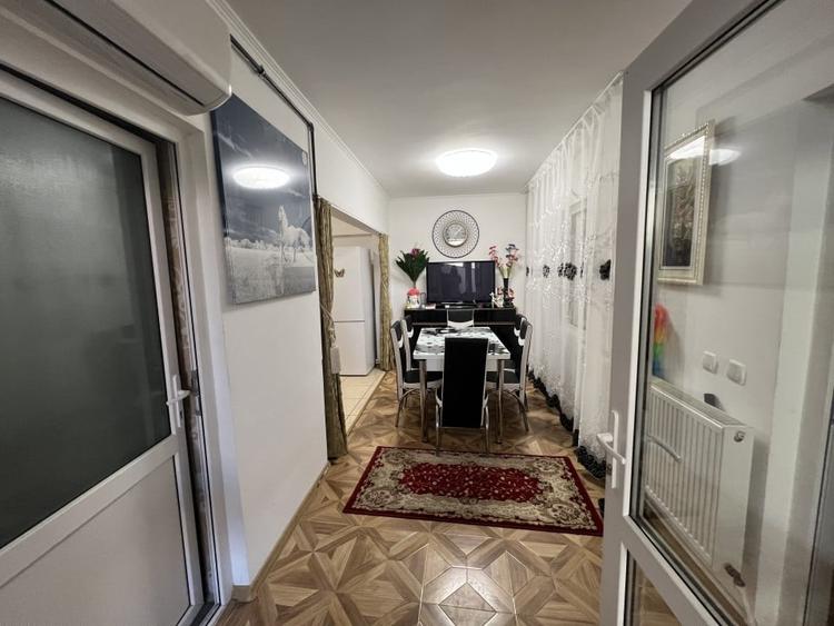 Casă individuală cu 3 camere cu Canalizare în Sud