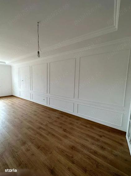 Casă cu 3 camere cu Teren 350 Mp în Dumbrăvița