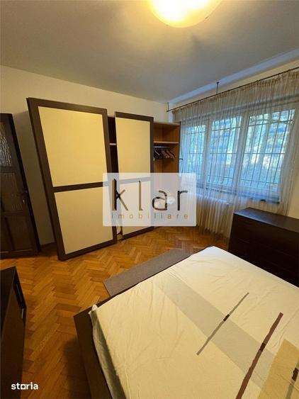 Apartament cu 3 camere în Plopilor