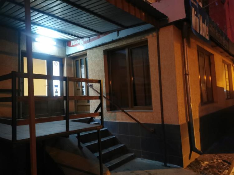Spațiu comercial, de 75 mp, în Central