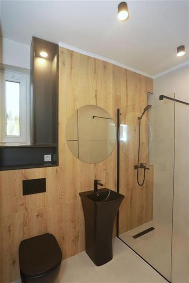 Apartament cu 2 camere semidecomandat, mobilat în Șelimbăr