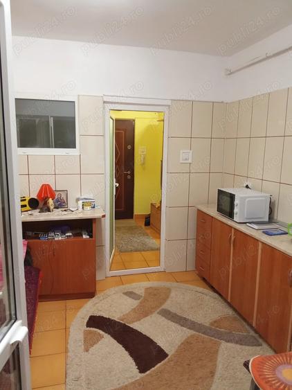 Garsonieră decomandată în Dorobanți