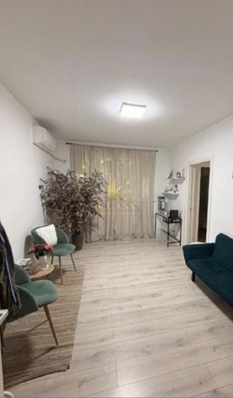 Apartament cu 3 camere decomandat, mobilat în Floreasca