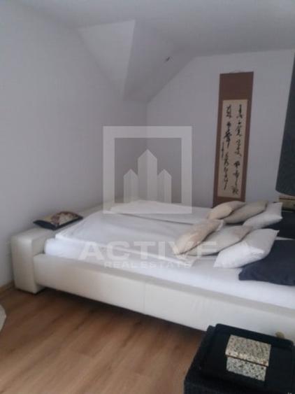 Casă individuală cu 7 camere cu Canalizare în Gheorgheni