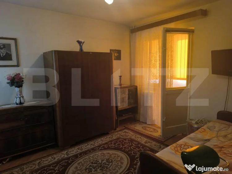 Apartament de vanzare, cu 3 camere si 3 balcoane, 74 mp, zon - 13