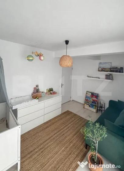 Apartament cu 3 camere semidecomandat în Baciu