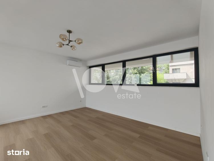 Casă cu 8 camere cu Teren 170 Mp în Parcul Carol