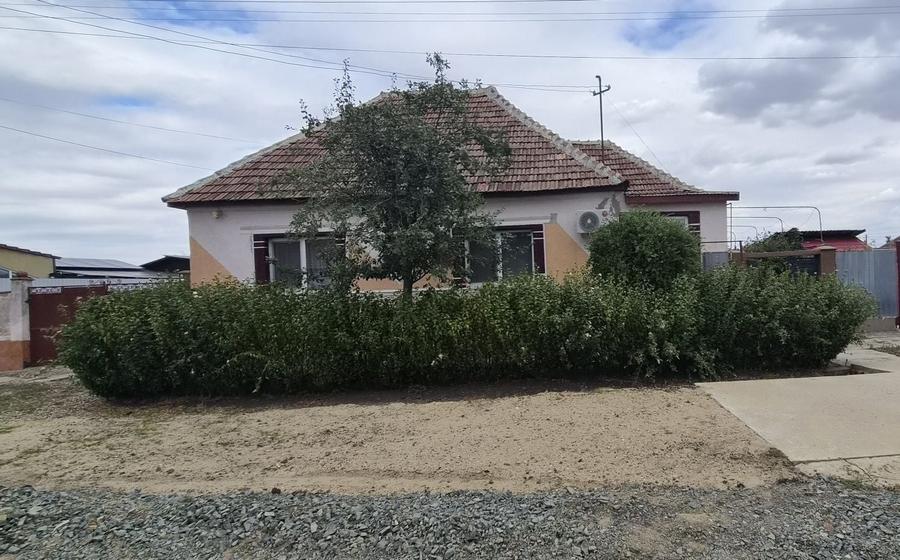 Casă cu 2 camere în Șofronea