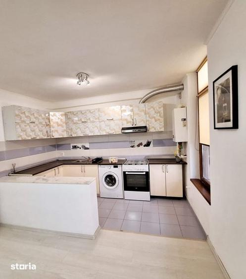 Apartament cu 2 camere decomandat în Est