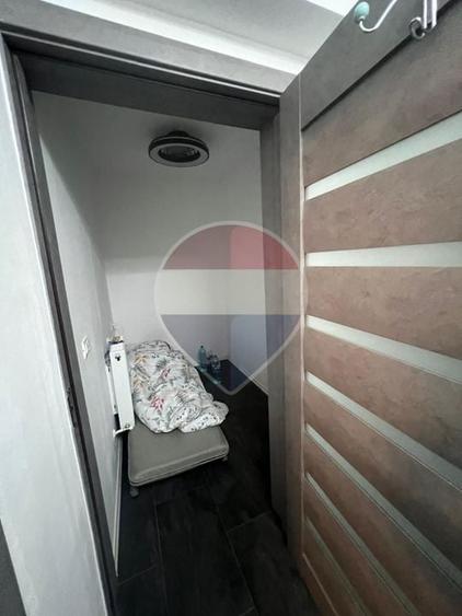 Garsonieră decomandată, mobilată în Brăilei