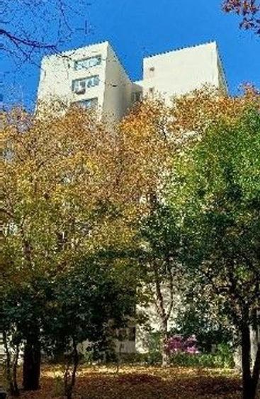 Apartament cu 2 camere decomandat în Colentina