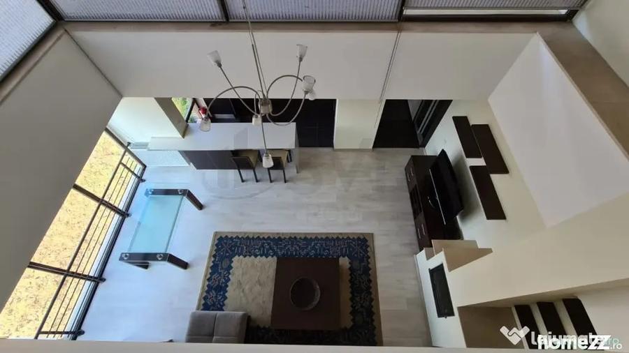 Apartament cu 4 camere semidecomandat în Iancu Nicolae