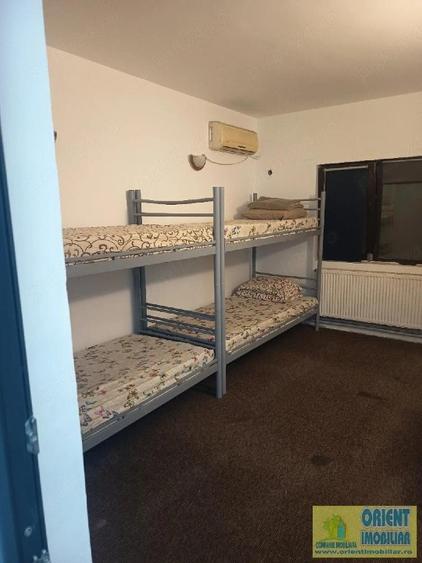 Casă individuală cu 5 camere cu Teren 300 Mp în Nord