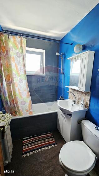 Apartament cu 4 camere în Mărăței