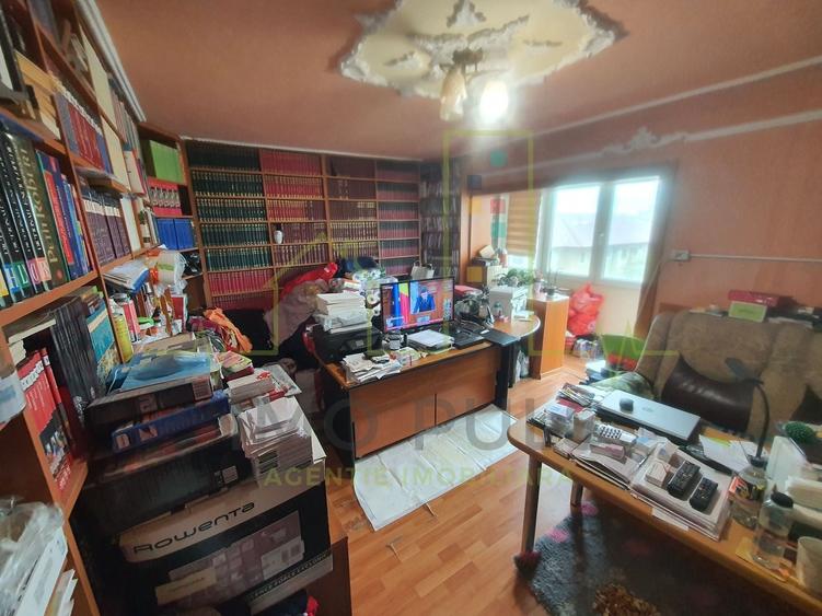 Apartament cu 3 camere decomandat, mobilat în Freidorf