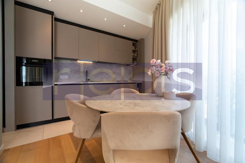 Apartament cu 3 camere, mobilat în Barbu Văcărescu