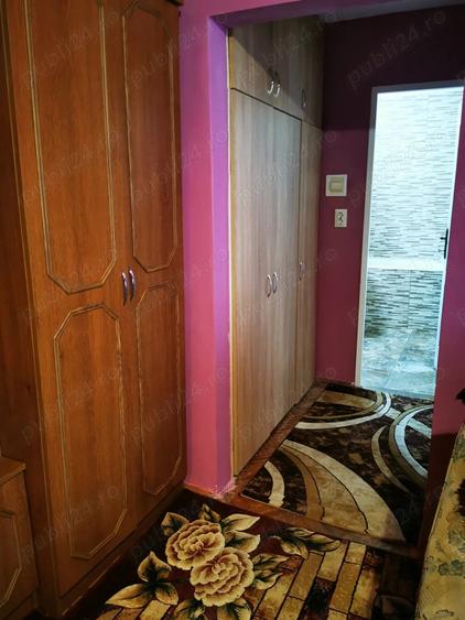 Apartament cu 2 camere semidecomandat în Micro 16