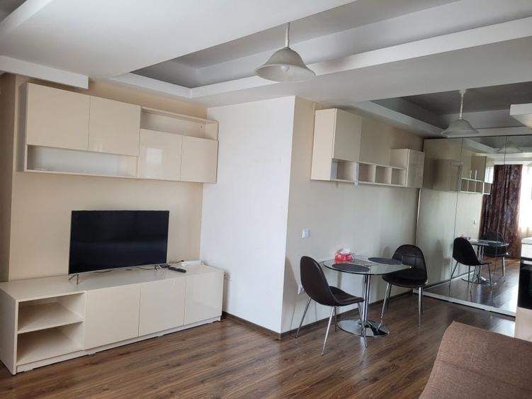 Apartament cu 2 camere semidecomandat în Ruginoasa