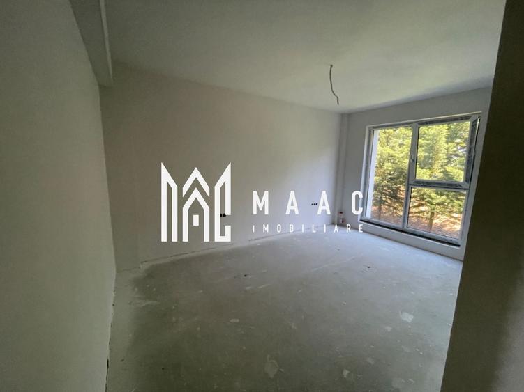 Apartament cu 3 camere decomandat în Turnișor