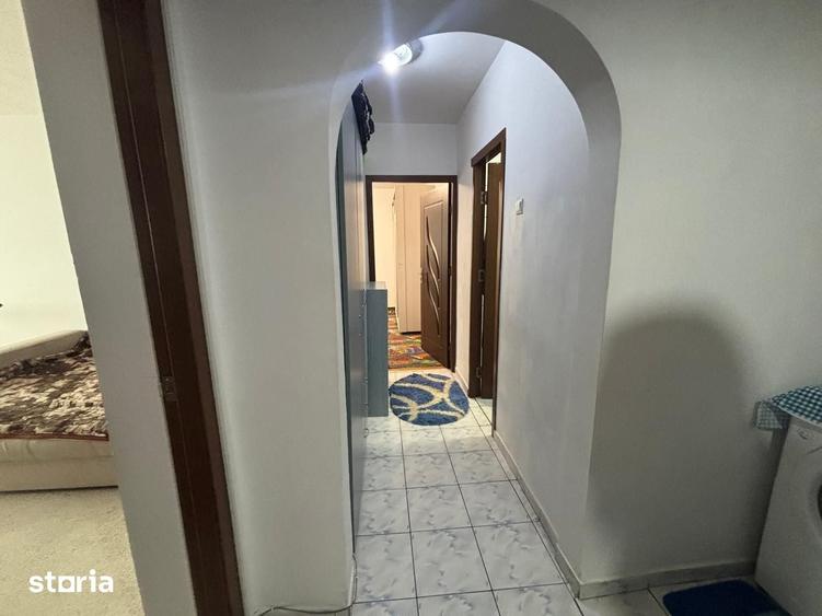 Apartament cu 2 camere decomandat în Păcurari