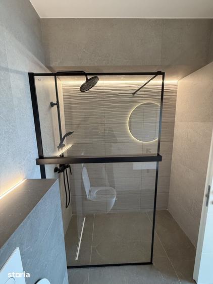 Apartament cu 3 camere în Mioriței