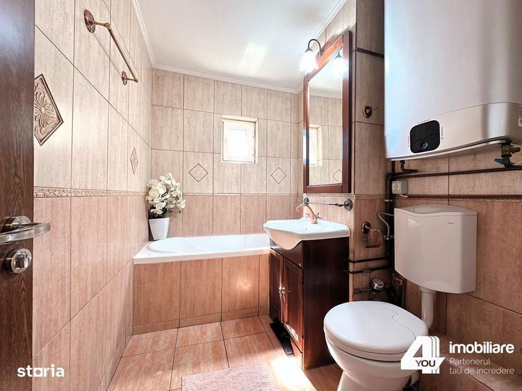 Apartament cu 3 camere semidecomandat în Confecții