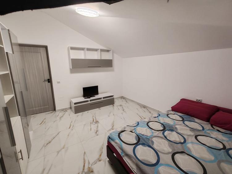 Apartament cu 2 camere decomandat, mobilat în Chiajna