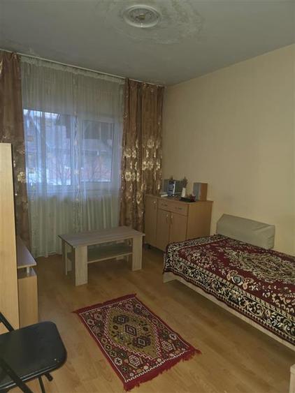 Apartament cu 3 camere decomandat în Frumoasa
