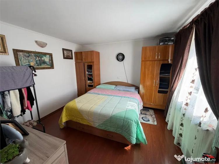 Casă cu 3 camere cu Teren 1021 Mp în Odobești