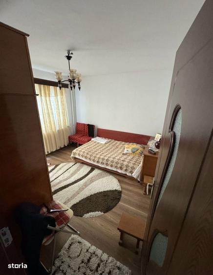 Apartament cu 2 camere decomandat în Valea Rosie
