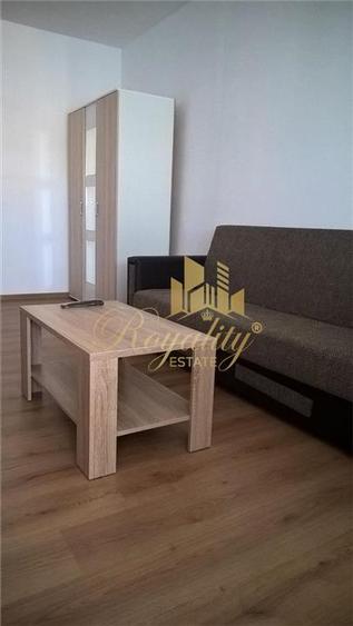 Apartament cu 3 camere decomandat, mobilat în Complex Studențesc
