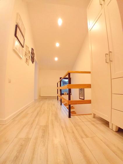 Duplex cu 4 camere cu Canalizare în Ghimbav
