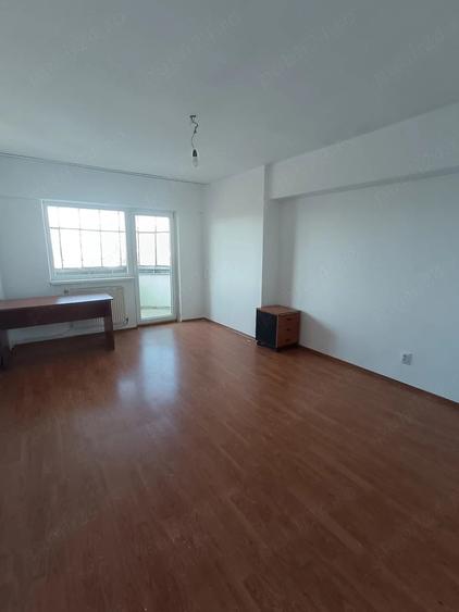 Apartament cu 2 camere decomandat în Mărăști