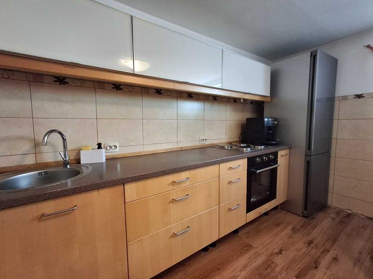 Casă cu 3 camere în Central