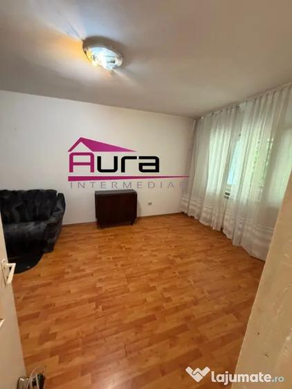 Apartament cu 2 camere decomandat în Piața Nouă