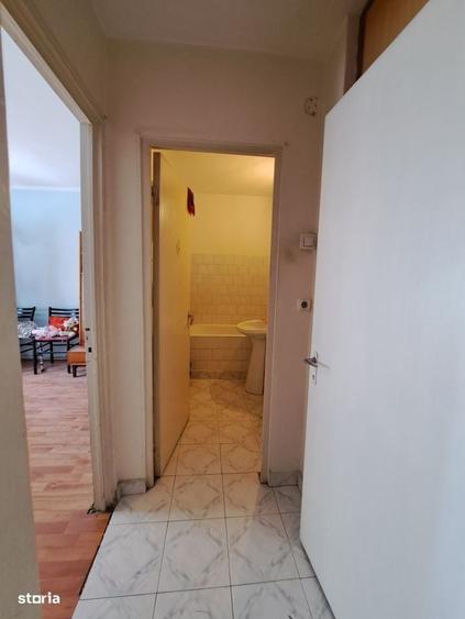 Apartament 2 camere, etajul 2, bld Decebal - 2