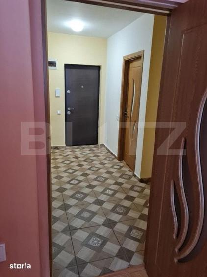 Apartament cu 3 camere decomandat în Dâmbul Rotund