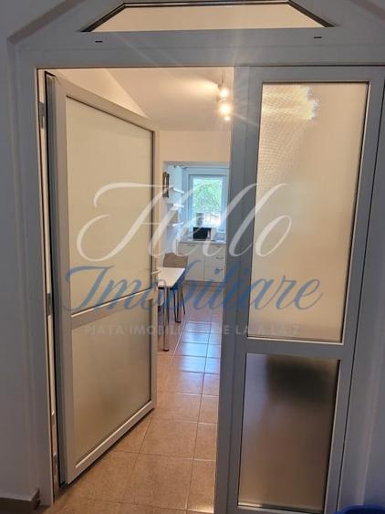 Apartament cu 2 camere decomandat în Florești