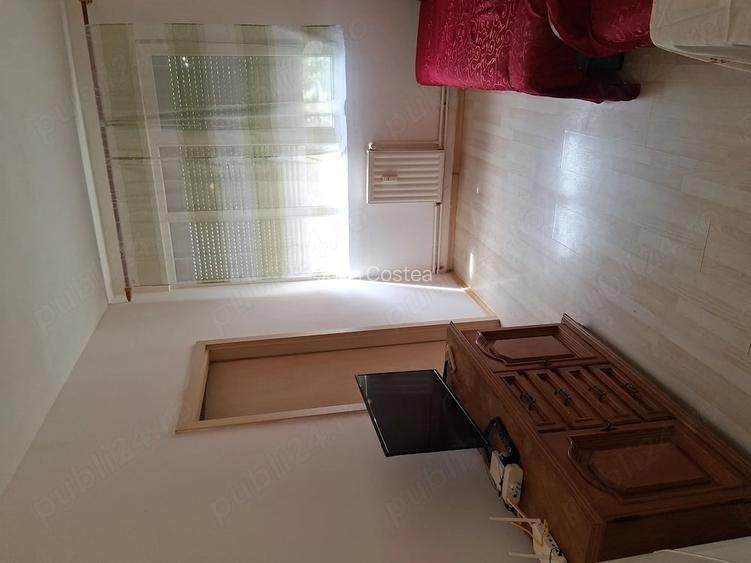 Inchiriez ap.2 camere.