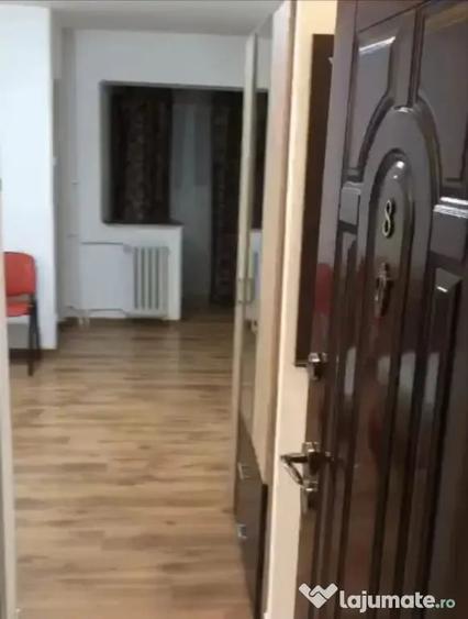 Garsonieră în Nicolina
