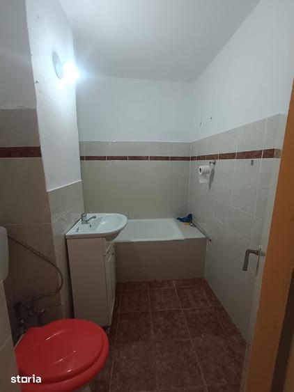 Spațiu comercial, de 78 mp, în Central