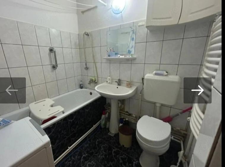 Apartament cu 2 camere decomandat în Anda