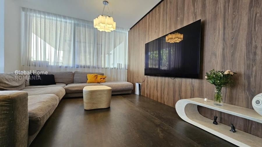 Casă cu 4 camere cu Teren 330 Mp în Corbeanca
