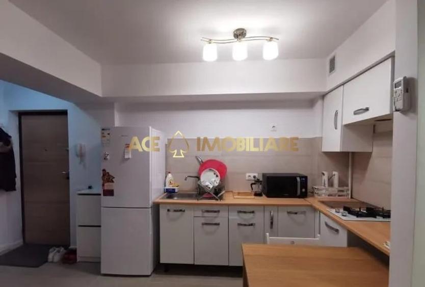Apartament cu 2 camere decomandat, mobilat în Politehnica