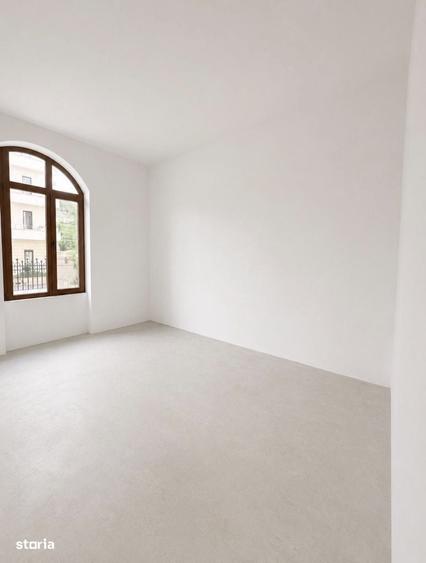 Casă cu 4 camere cu Teren 665 Mp în Batistei